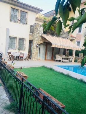 Villa Aşiyan müstakil havuzlu Fethiye Merkez'de
